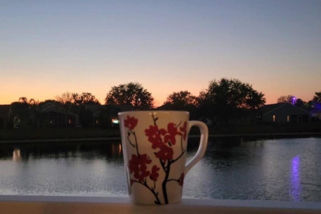 Our Sunset Getaway Apartment Riverview  Bagian luar foto